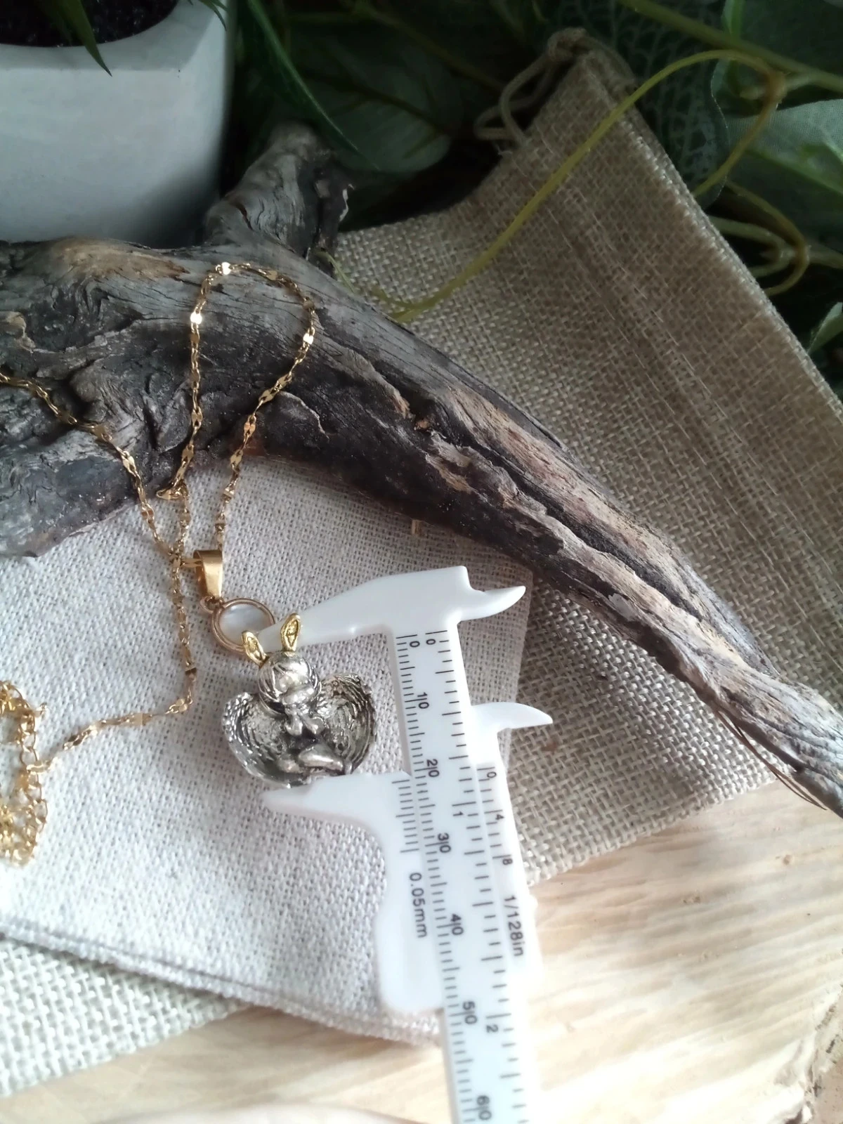 Sleeping angel necklace gold/silver tone + card – photo 4